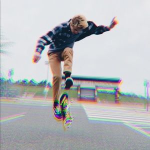 Meet your Posher, Kyle